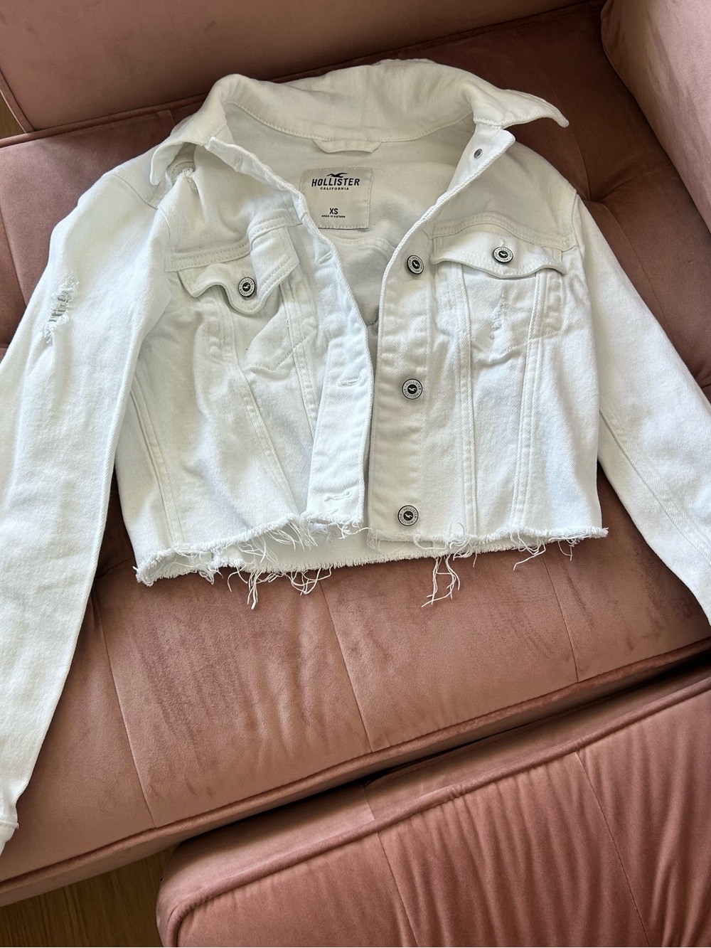 Hollister White Cropped Raw-Hem Denim Jacket